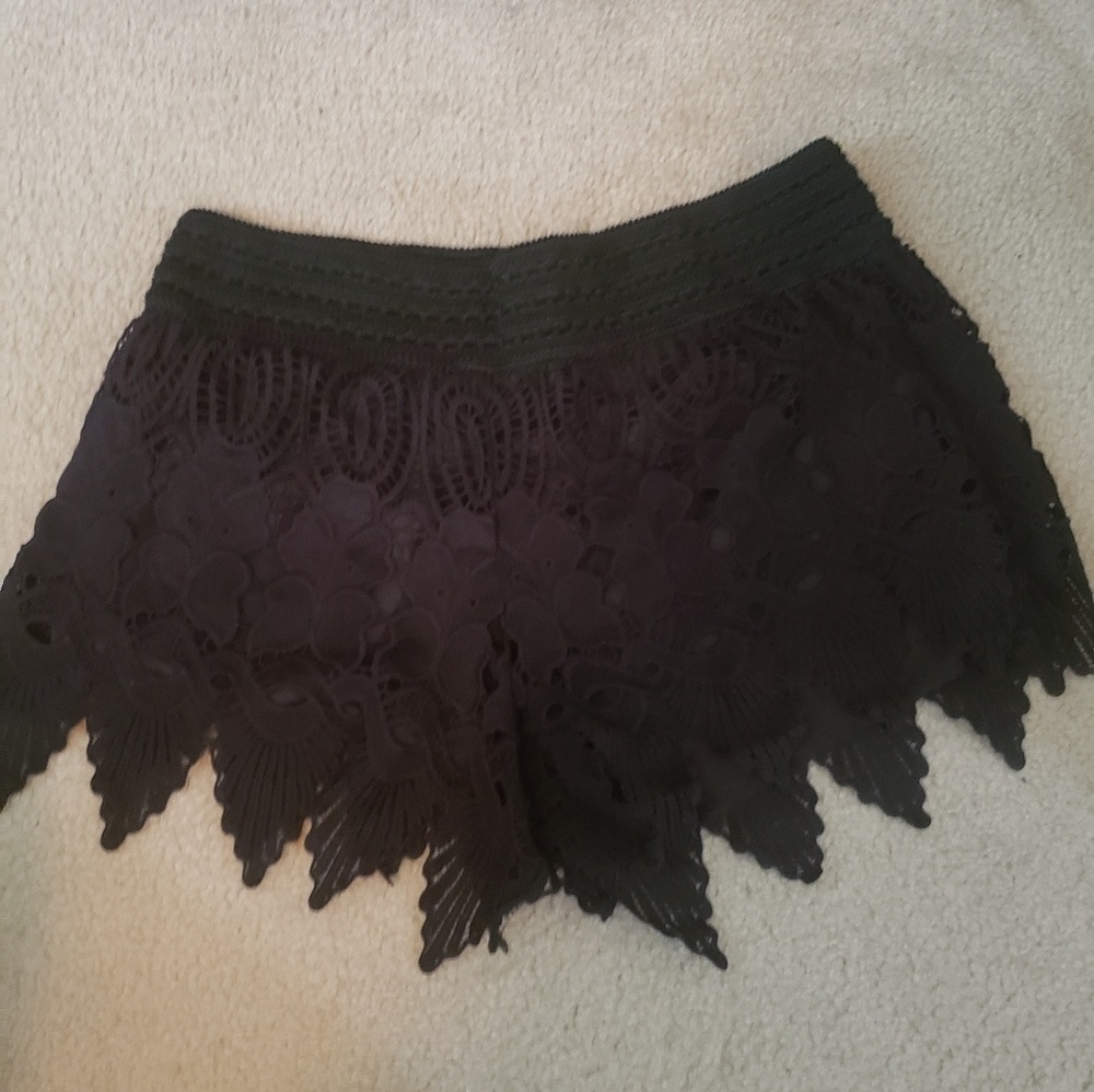 Shorts - Picture 2 of 2